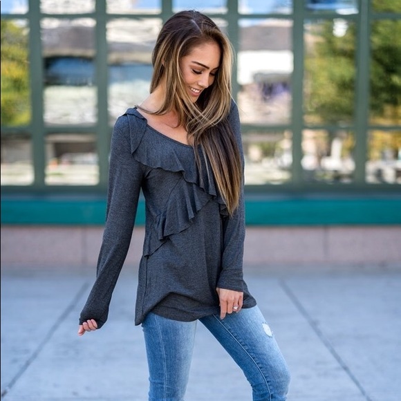 Ruffle Tunic Top Gray - Picture 4 of 4